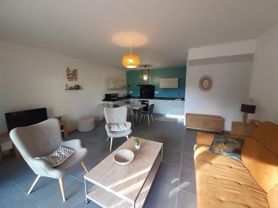Apartment Dune Blanche 300 M De L'ocean, Neuf 6 Personnes Seignosse